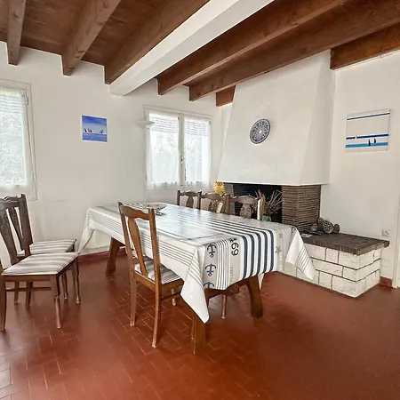 Semesterbostad Maison Familiale 5 Ch, Proche Plage, Animaux Bienvenus - Fr-1-705-106 *