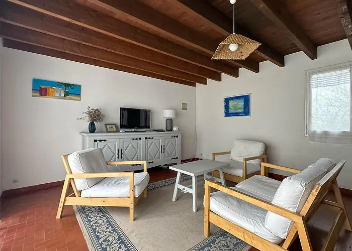 Сasa de vacaciones Maison Familiale 5 Ch, Proche Plage, Animaux Bienvenus - Fr-1-705-106 Les Mathes